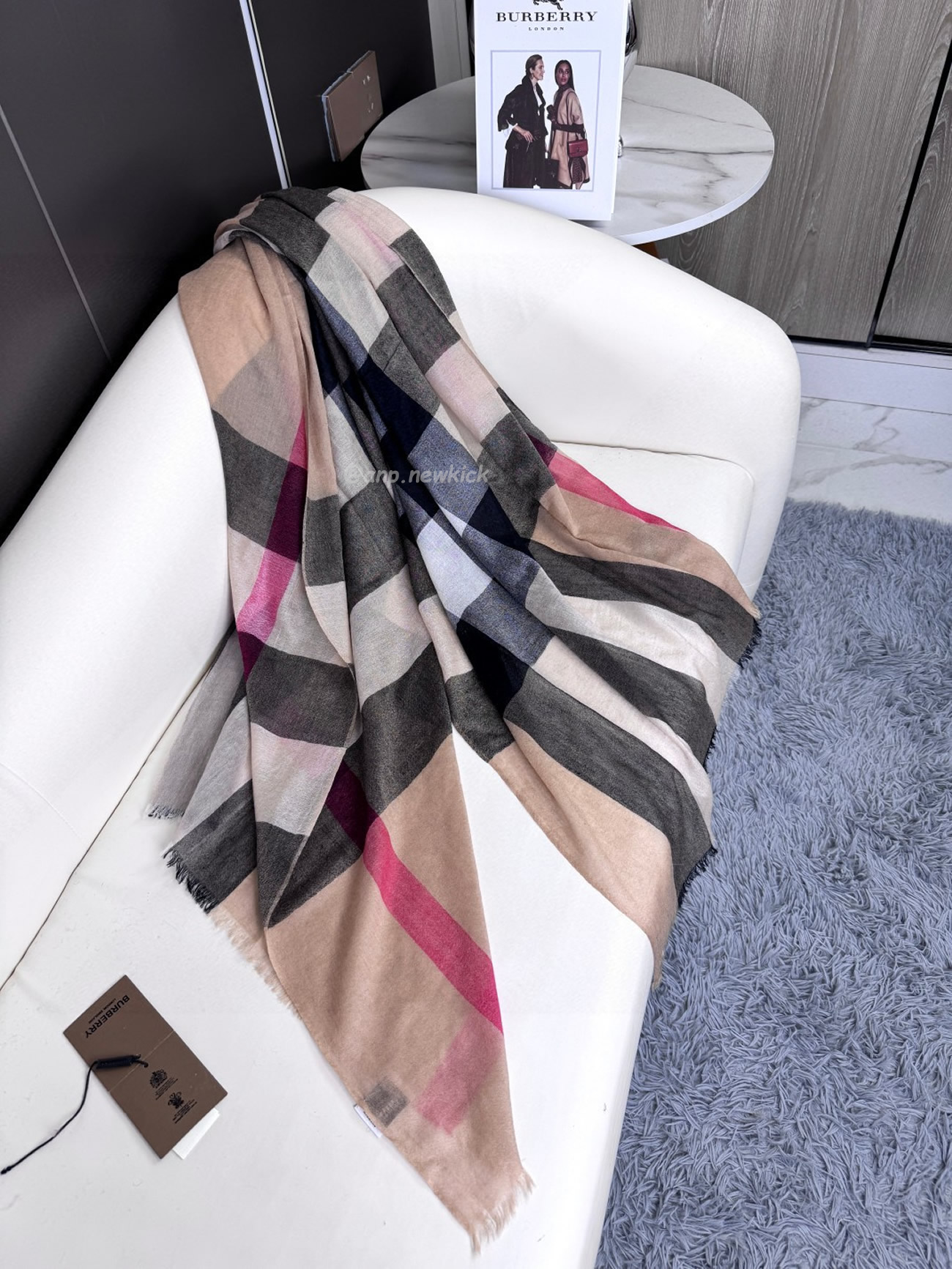 Burberry Vintage Check Cashmere Scarf 90x200cm (7) - newkick.org